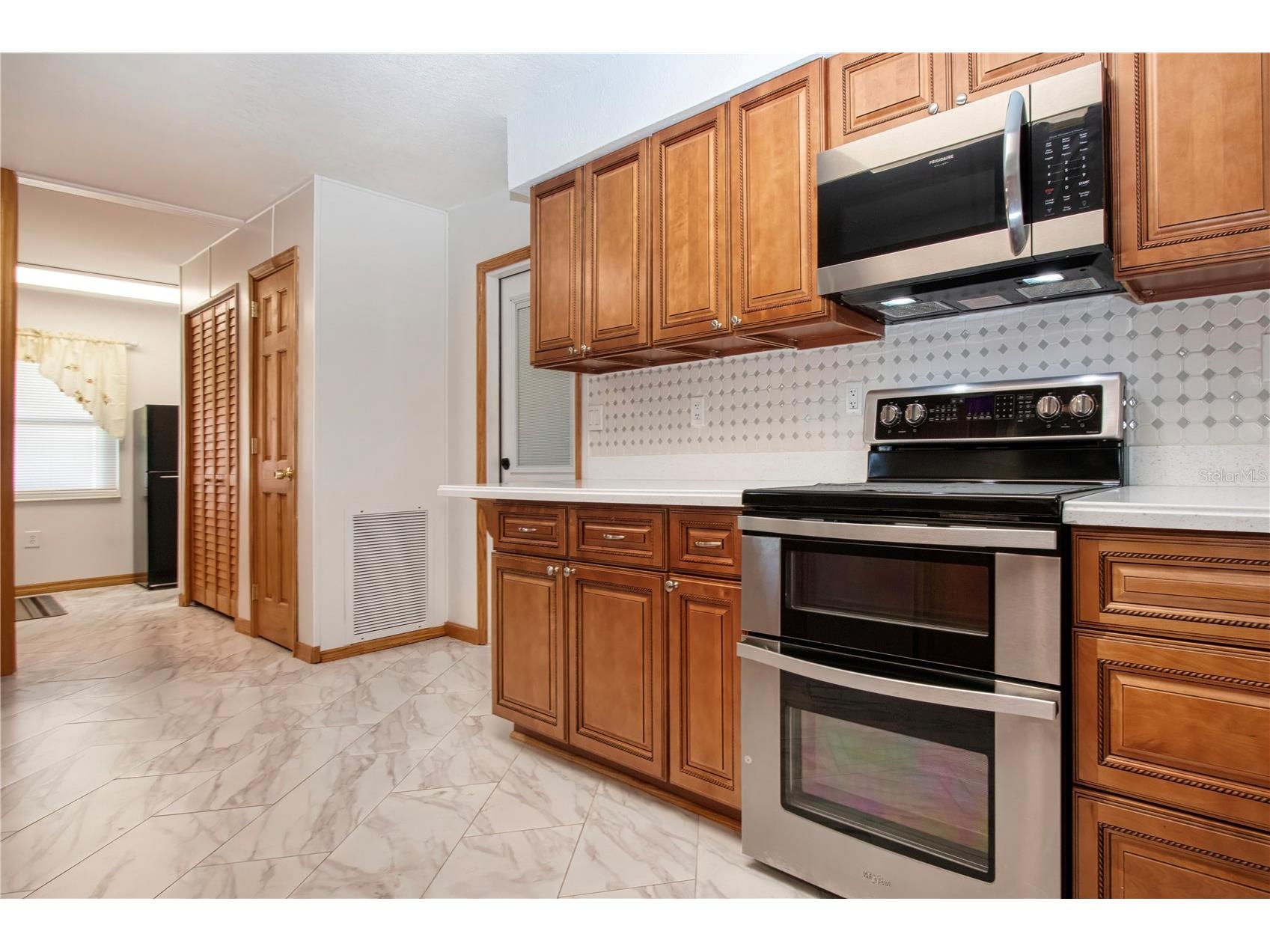 624 La Jolla Avenue Sun City Center FL 33573 TB8519851 image19