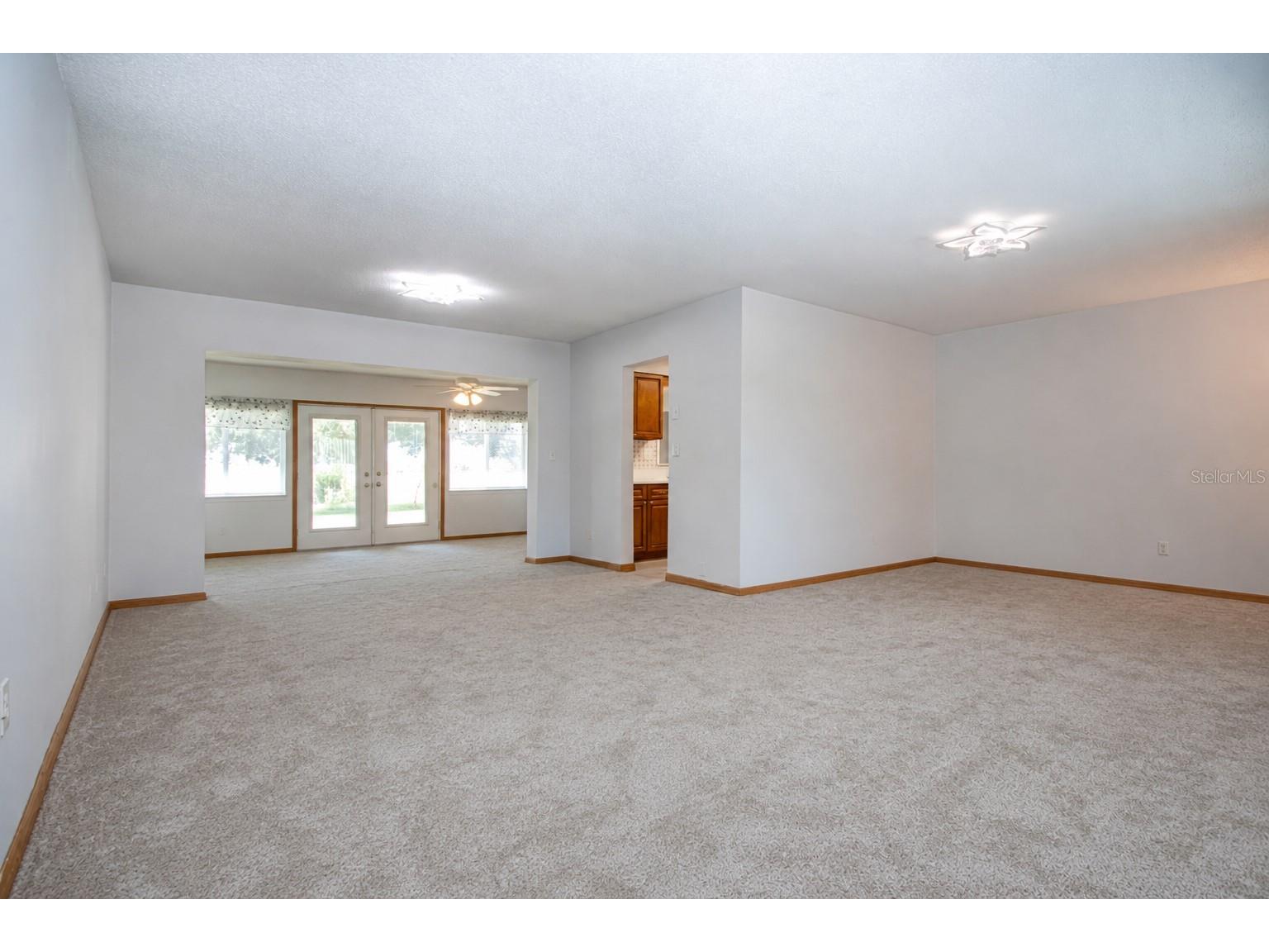624 La Jolla Avenue Sun City Center FL 33573 TB8519851 image5