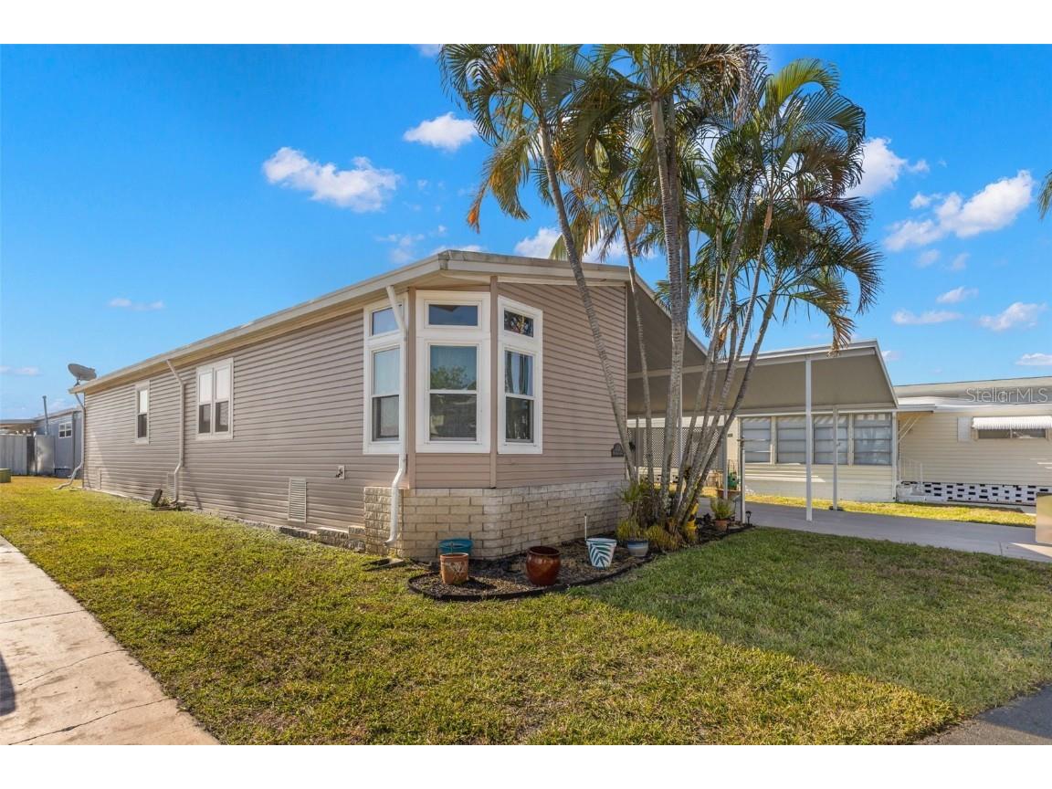 624 Mount Piney Avenue NE #703 Saint Petersburg FL 33702 - TAMPA BAY TB8450713 image2