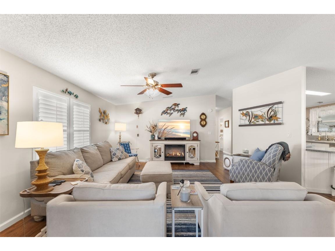 624 Mount Piney Avenue NE #703 Saint Petersburg FL 33702 - TAMPA BAY TB8450713 image5