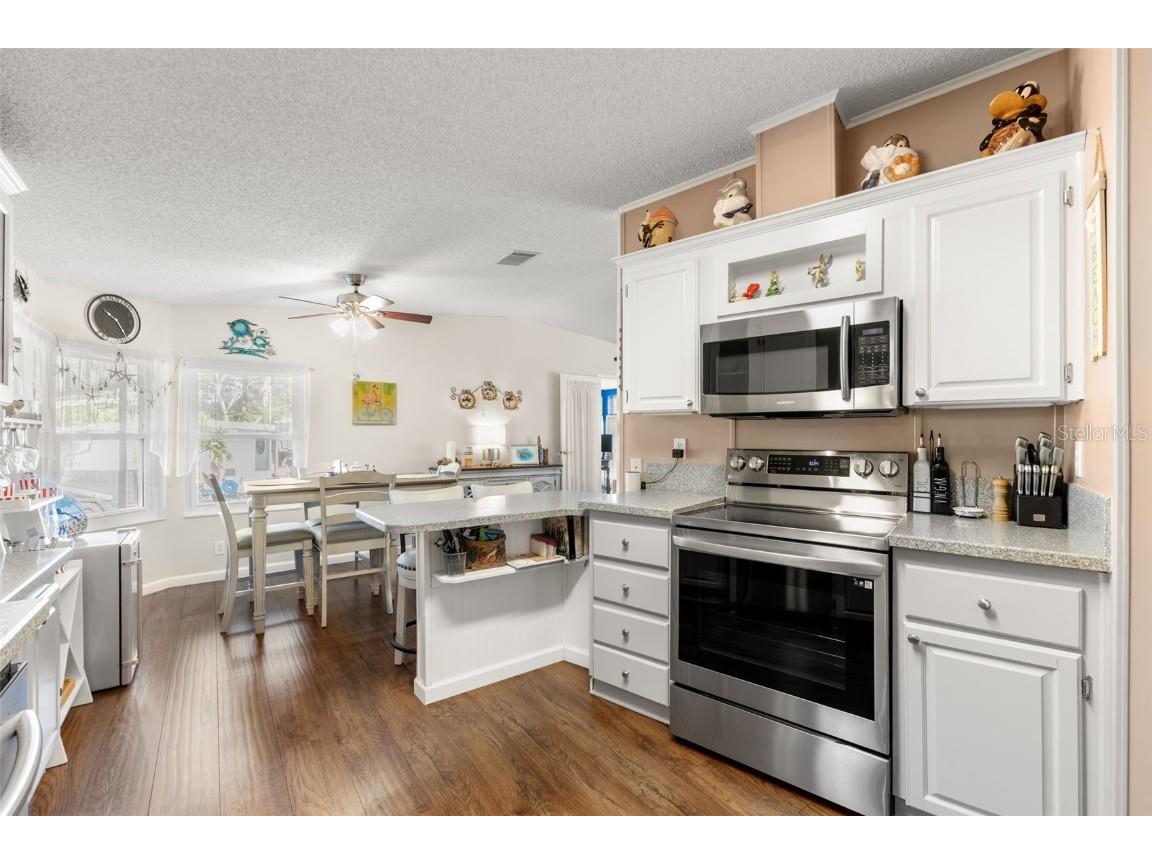 624 Mount Piney Avenue NE #703 Saint Petersburg FL 33702 - TAMPA BAY TB8450713 image9