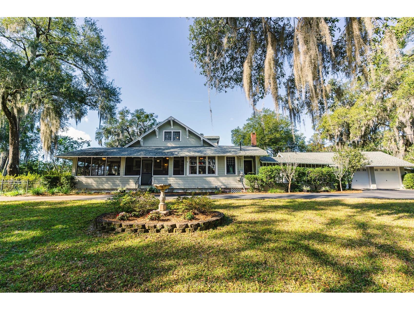 624 N Orange Avenue Deland FL 32720 V4946679 image1