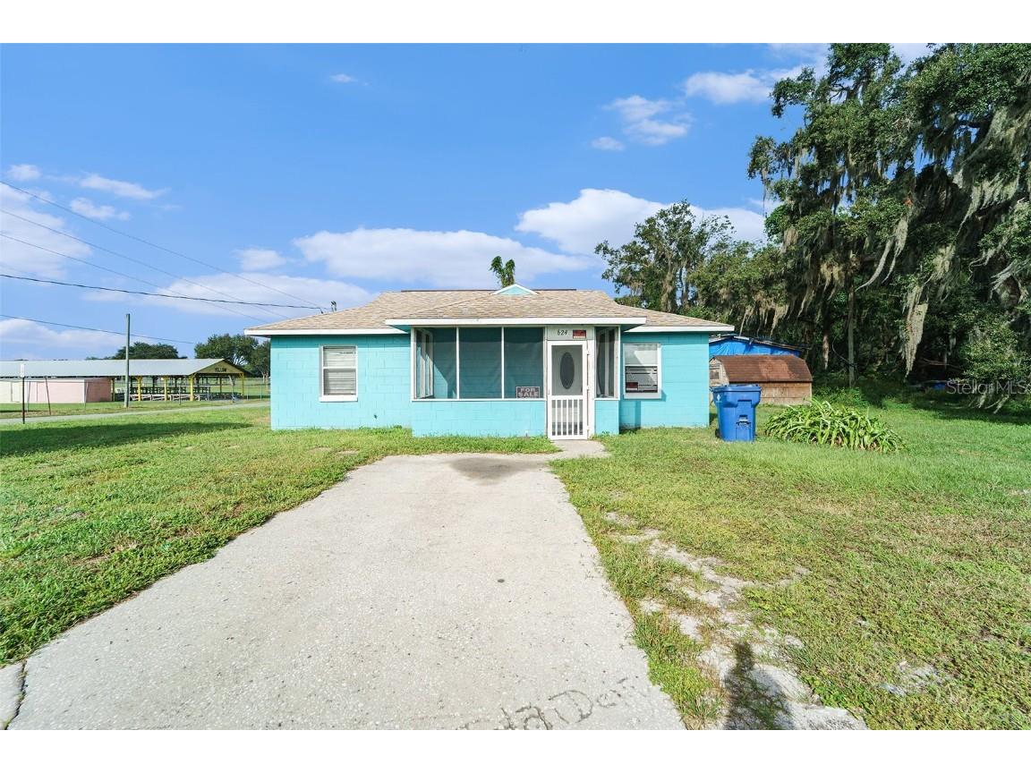 624 NW 3rd Avenue Webster FL 33597 O6348484 image1