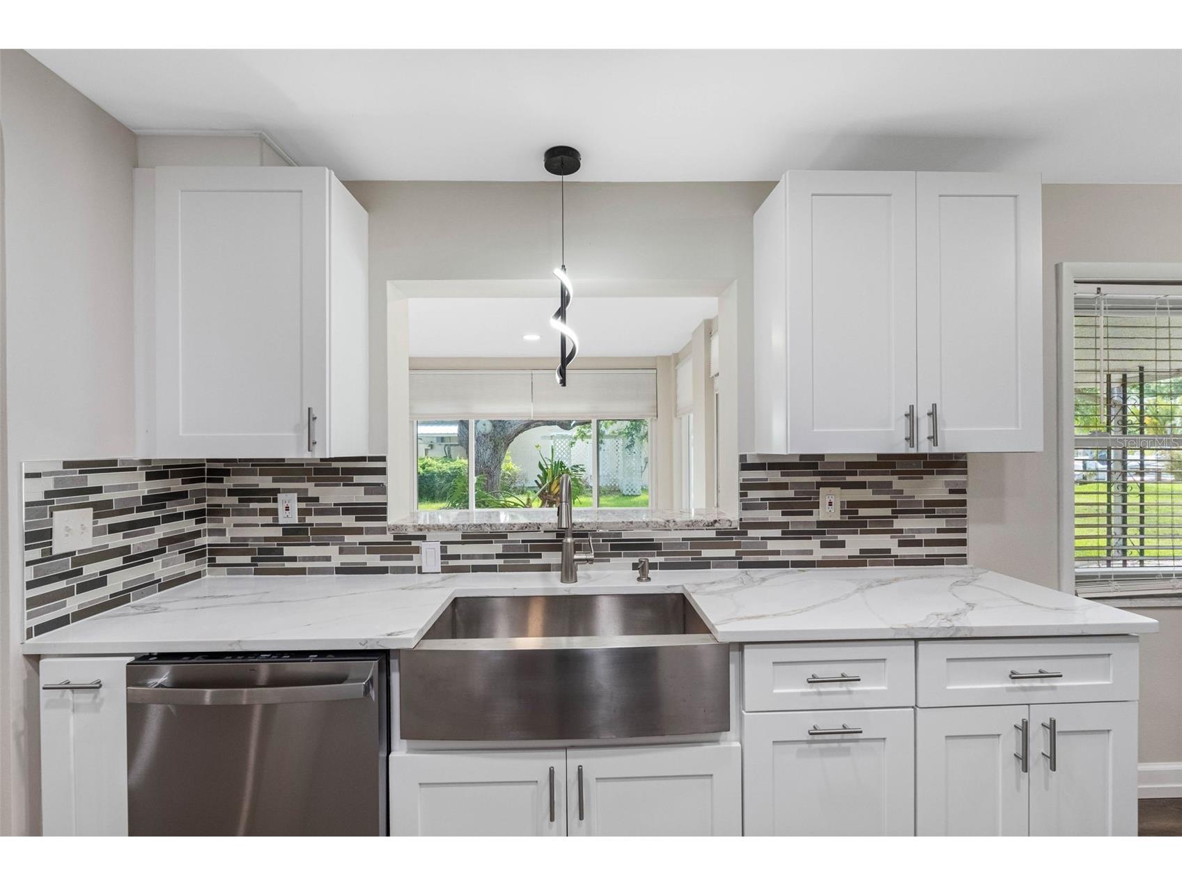 624 Orange Street Palm Harbor FL 34683 TB8495195 image11