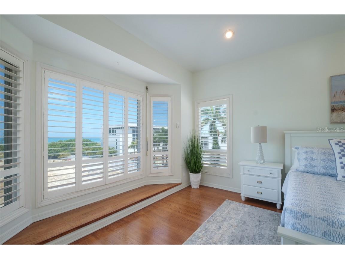 624 S Casey Key Road Nokomis FL 34275 A4650772 image8