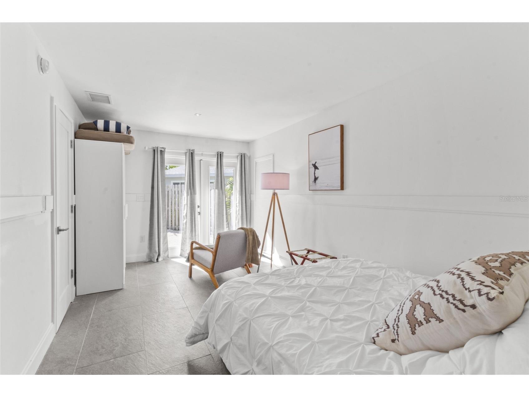 624 Saint Judes Drive Longboat Key FL 34228 - GULF OF MEXICO AND SARASOTA BA A4672840 image18