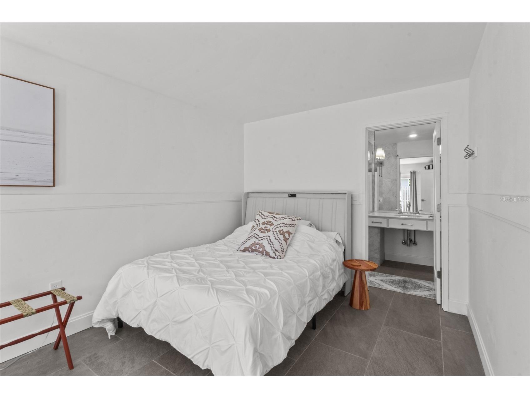 624 Saint Judes Drive Longboat Key FL 34228 - GULF OF MEXICO AND SARASOTA BA A4672840 image20