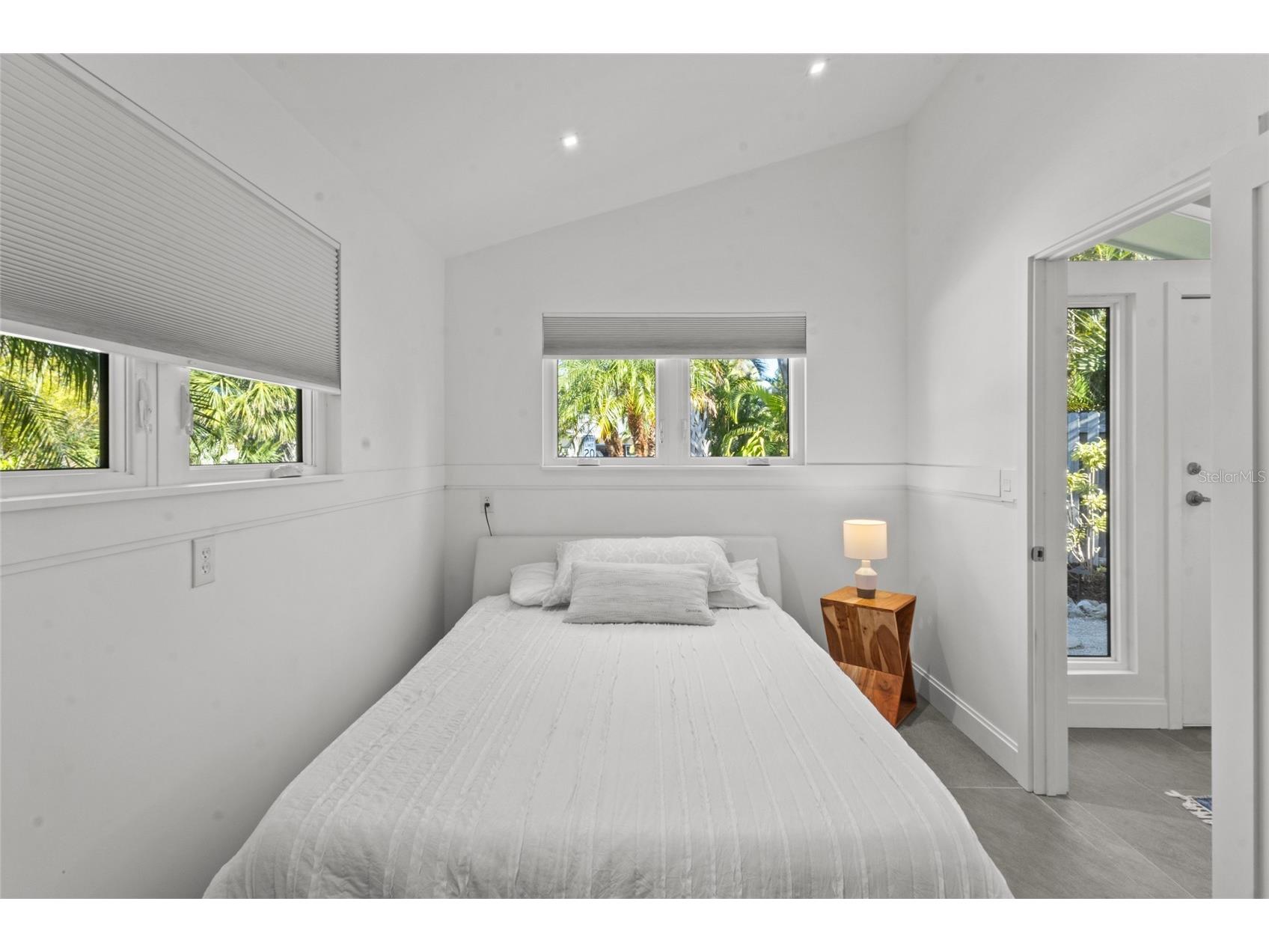 624 Saint Judes Drive Longboat Key FL 34228 - GULF OF MEXICO AND SARASOTA BA A4672840 image28