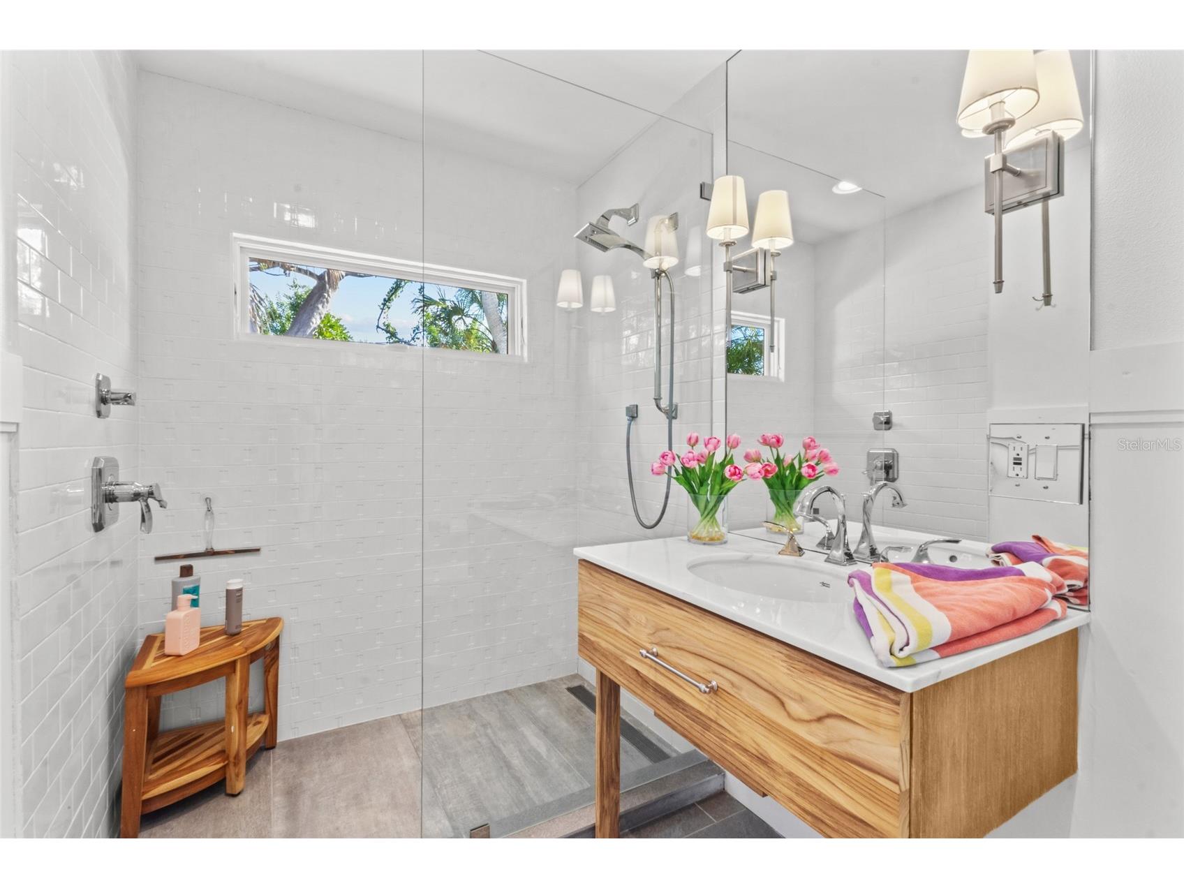 624 Saint Judes Drive Longboat Key FL 34228 - GULF OF MEXICO AND SARASOTA BA A4672840 image30