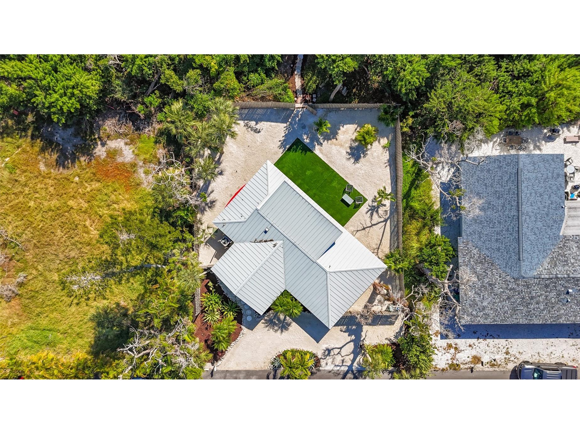 624 Saint Judes Drive Longboat Key FL 34228 - GULF OF MEXICO AND SARASOTA BA A4672840 image35