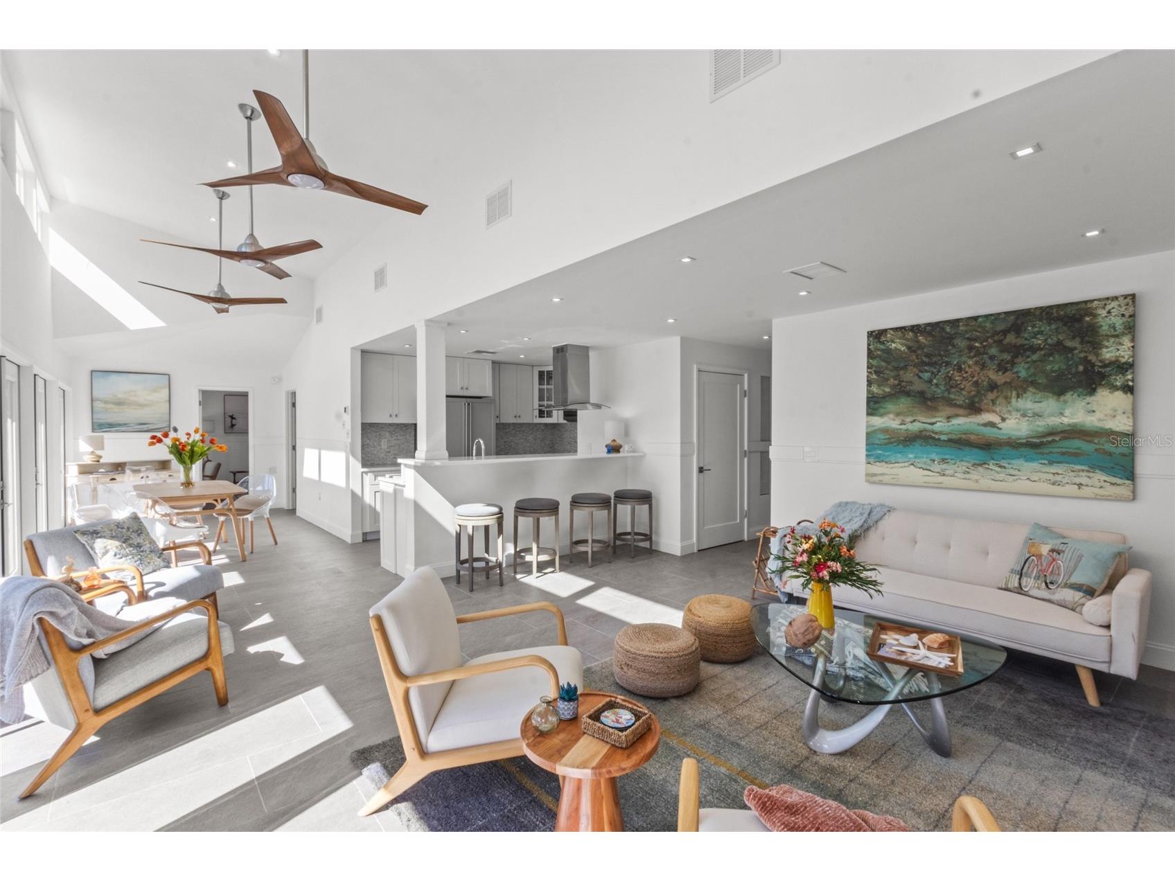 624 Saint Judes Drive Longboat Key FL 34228 - GULF OF MEXICO AND SARASOTA BA A4672840 image9