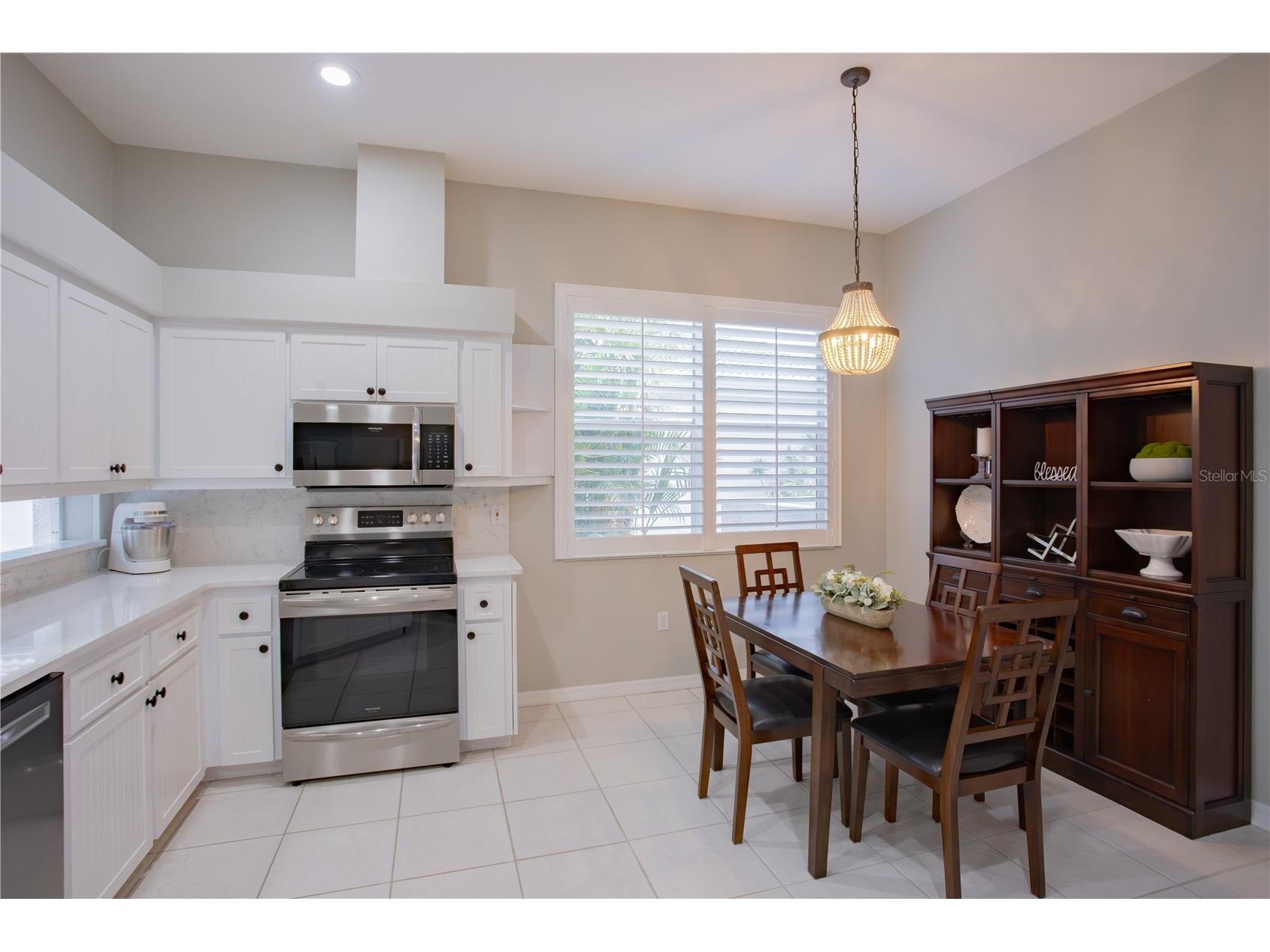 624 Silk Oak Drive Venice FL 34293 A4695752 image17
