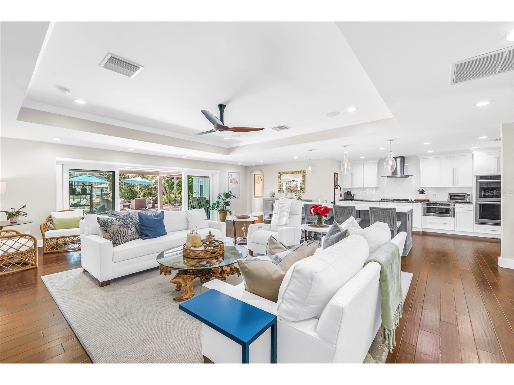 624 Snug Island Clearwater FL 33767 TB8489381 image12