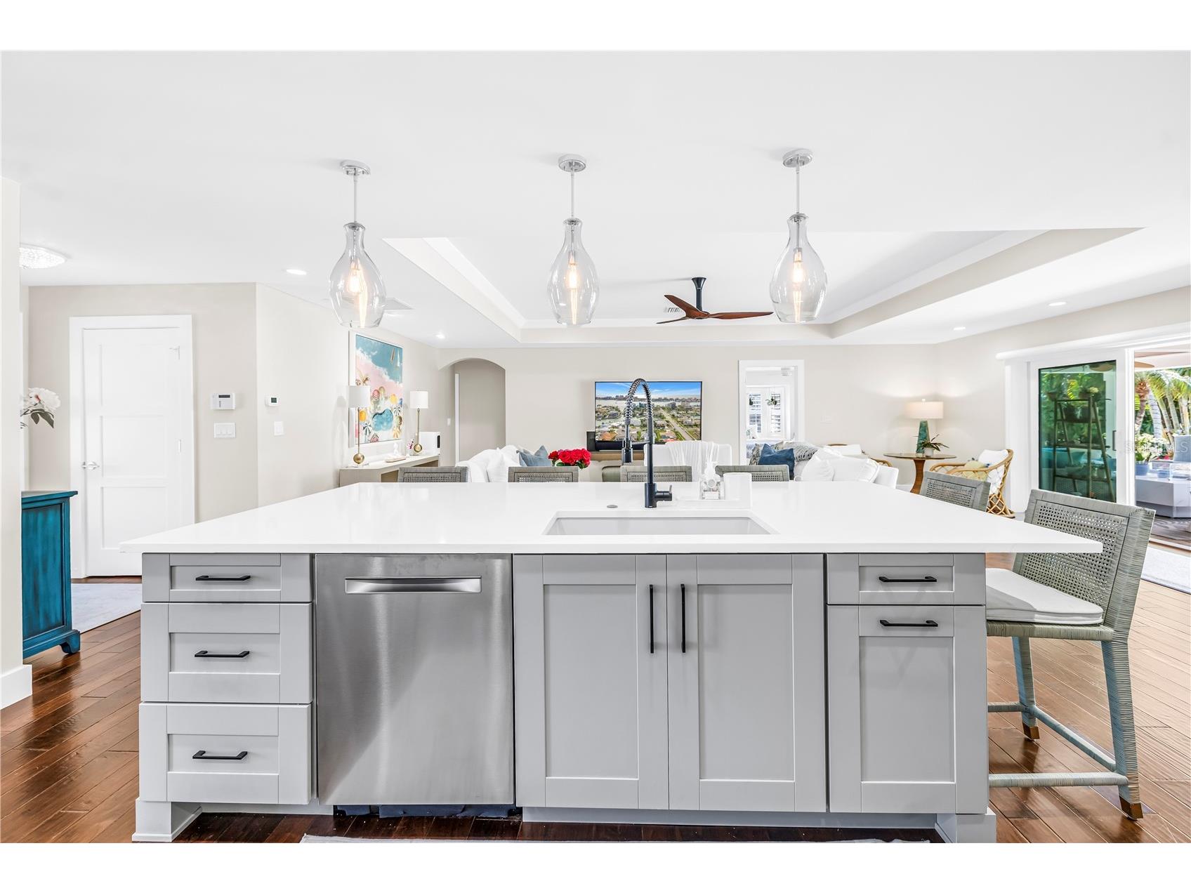 624 Snug Island Clearwater FL 33767 TB8489381 image17