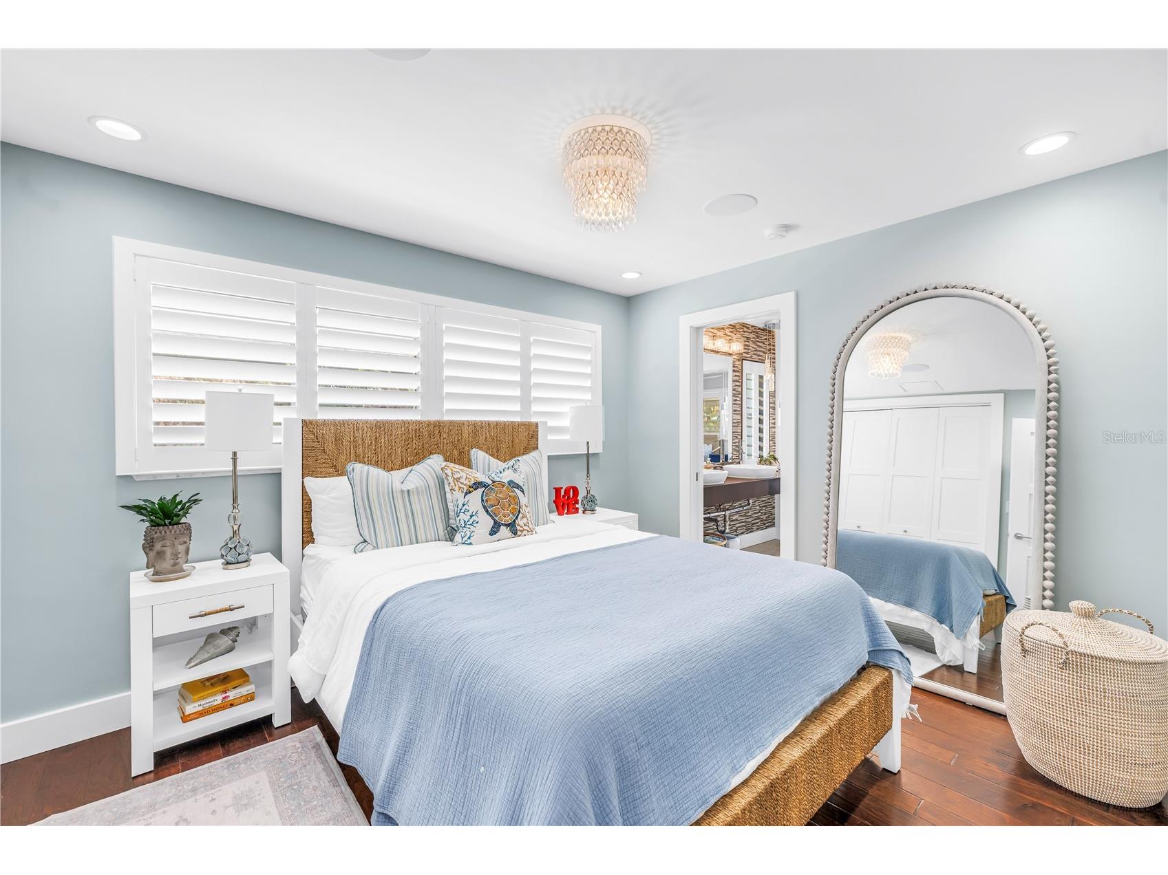 624 Snug Island Clearwater FL 33767 TB8489381 image25