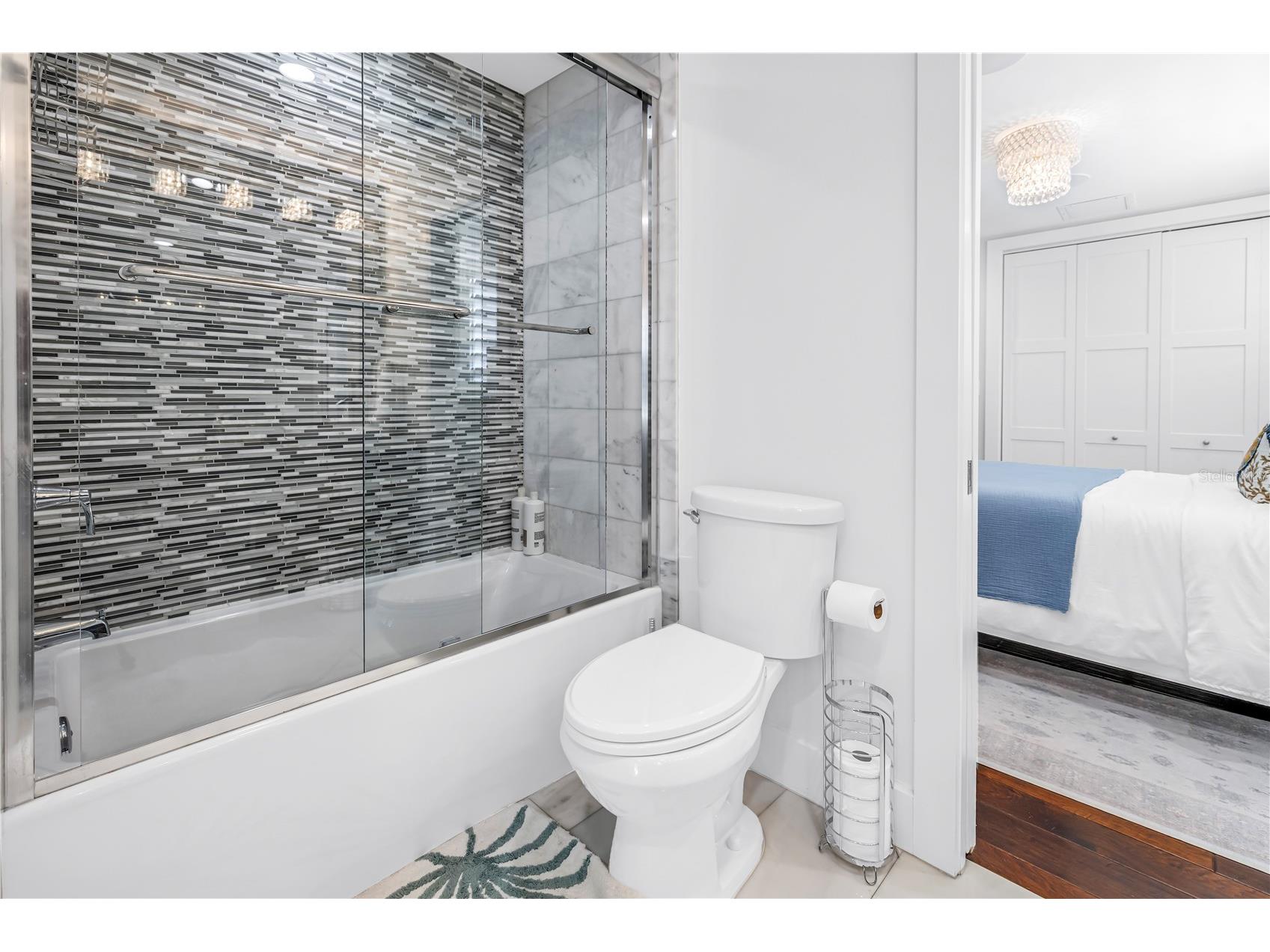 624 Snug Island Clearwater FL 33767 TB8489381 image32