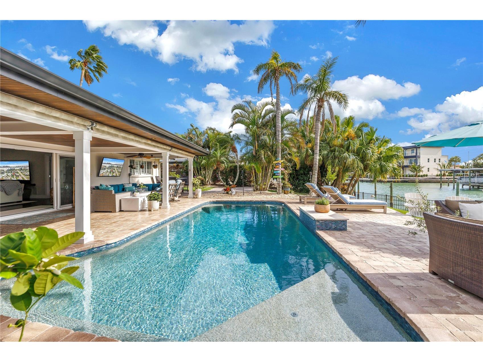 624 Snug Island Clearwater FL 33767 TB8489381 image4