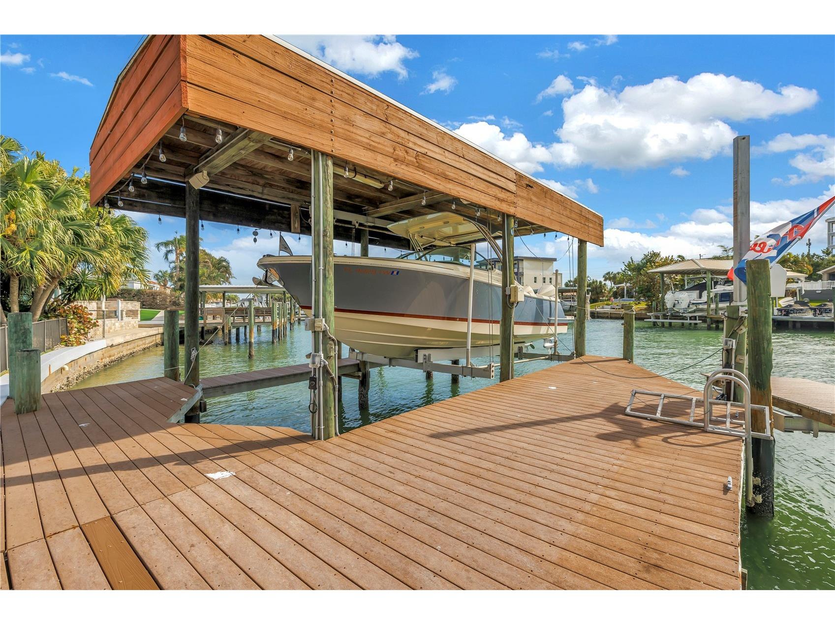 624 Snug Island Clearwater FL 33767 TB8489381 image9
