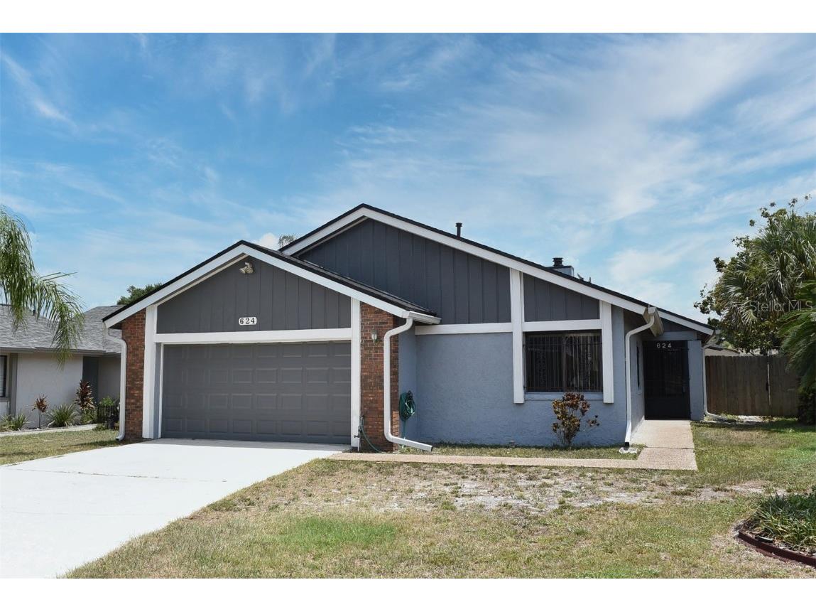 624 Stanhope Drive Casselberry FL 32707 - LAKE HOWELL O6213119 image1