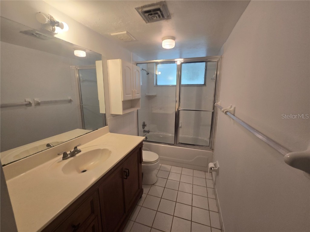 624 White Pine Tree Road #5 Venice FL 34285 N6139307 image8