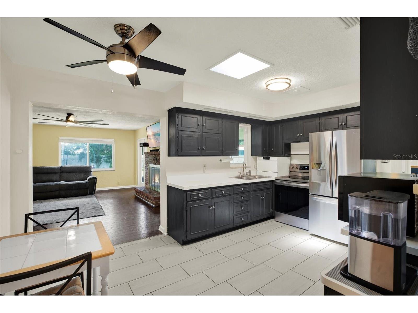 6240 39th Avenue N Saint Petersburg FL 33709 TB8510738 image9