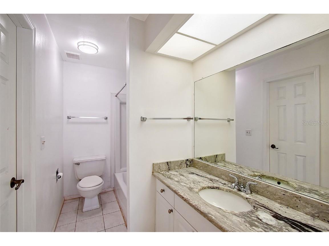 6240 7th Avenue W #6240 Bradenton FL 34209 A4648969 image13