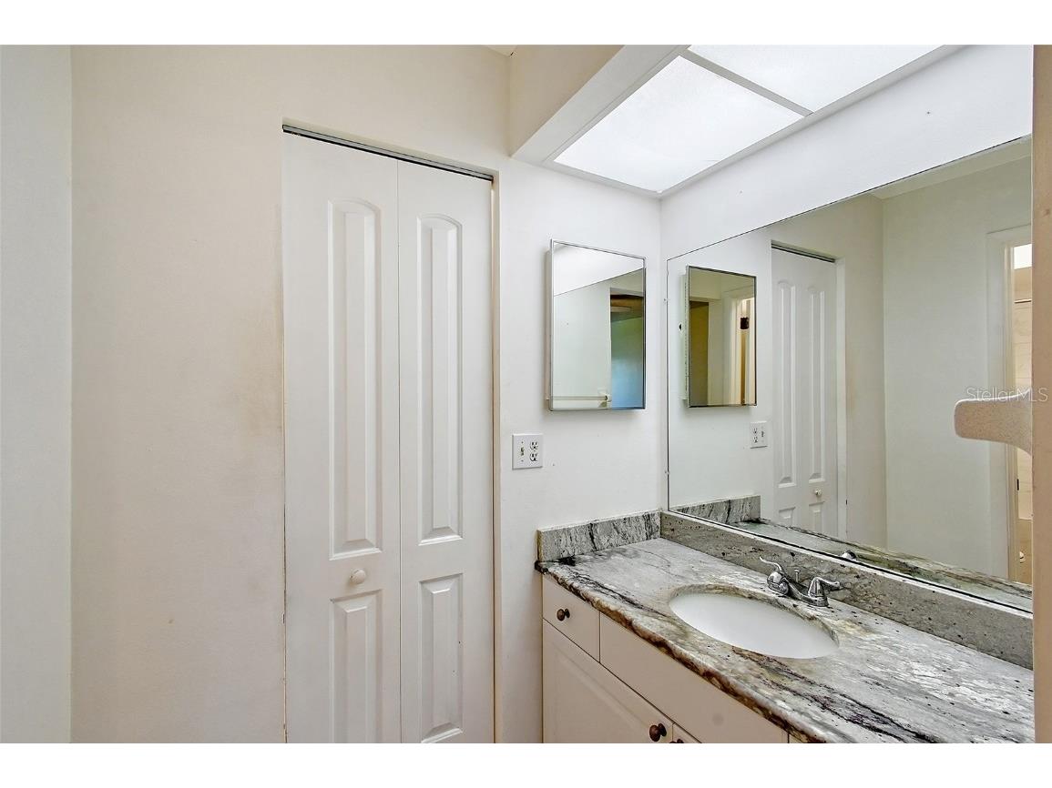 6240 7th Avenue W #6240 Bradenton FL 34209 A4648969 image17