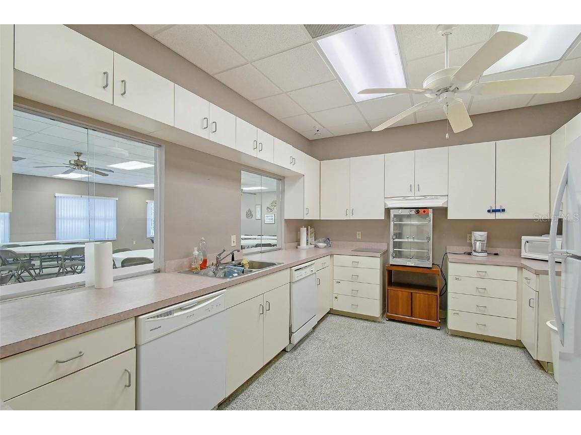 6240 7th Avenue W #6240 Bradenton FL 34209 A4648969 image26