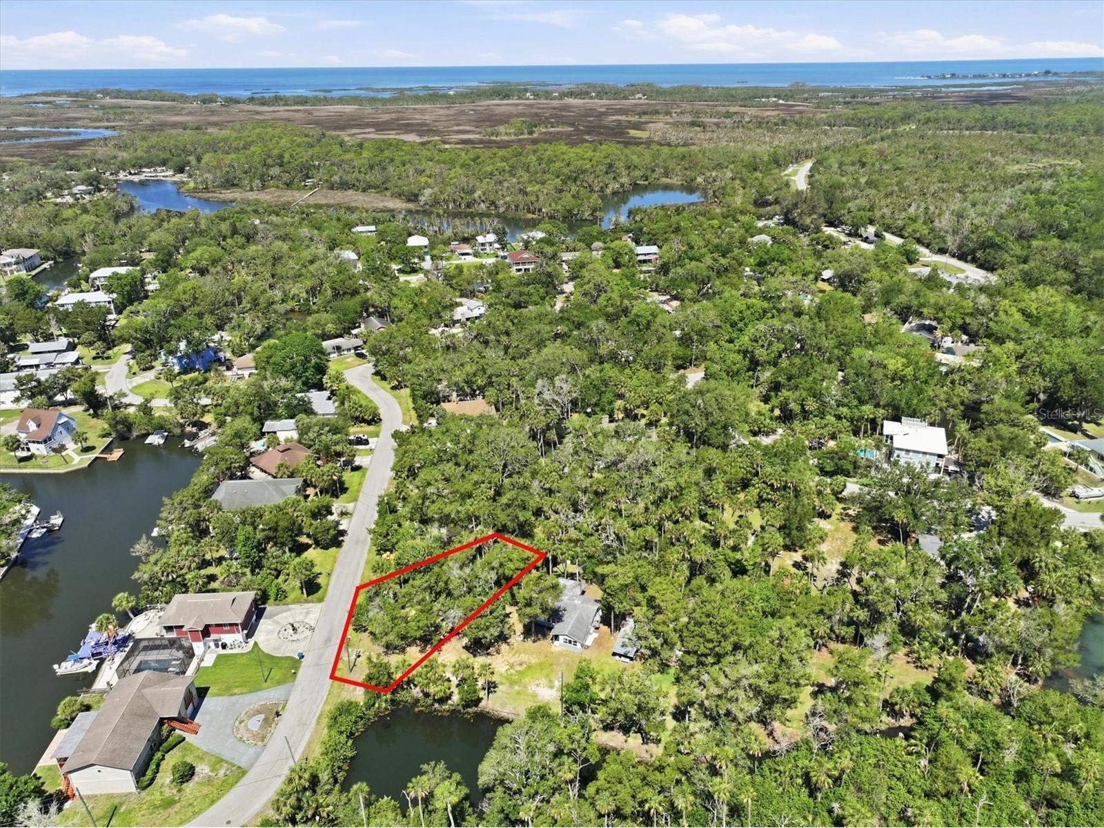 6240 Colony Circle Weeki Wachee FL 34607 - LITTLE SALT SPRING RUN W7885884 image9