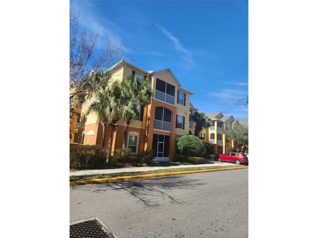 6240 Contessa Drive #101 Orlando FL 32829 O6275802 image1