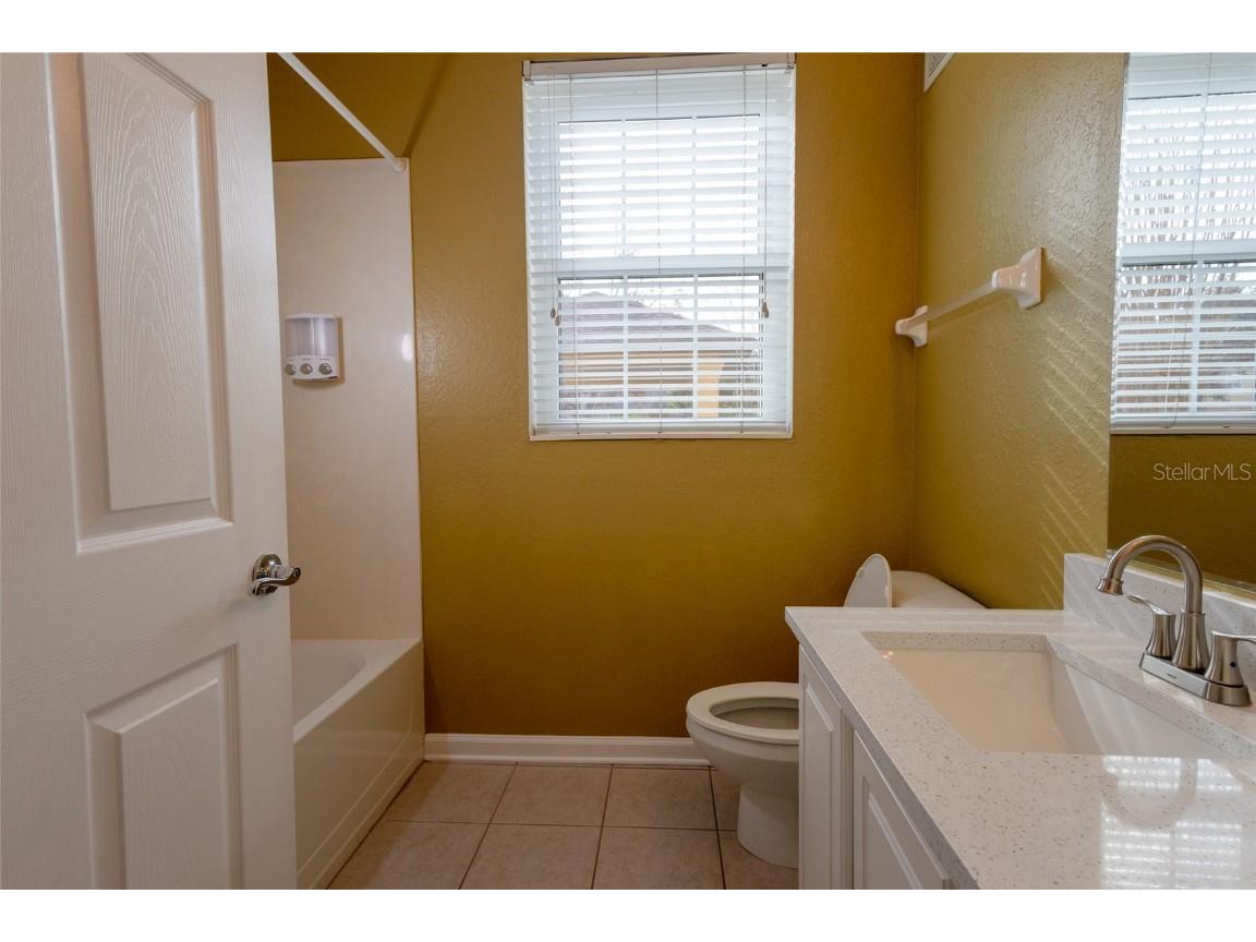 6240 Contessa Drive #101 Orlando FL 32829 O6275802 image40