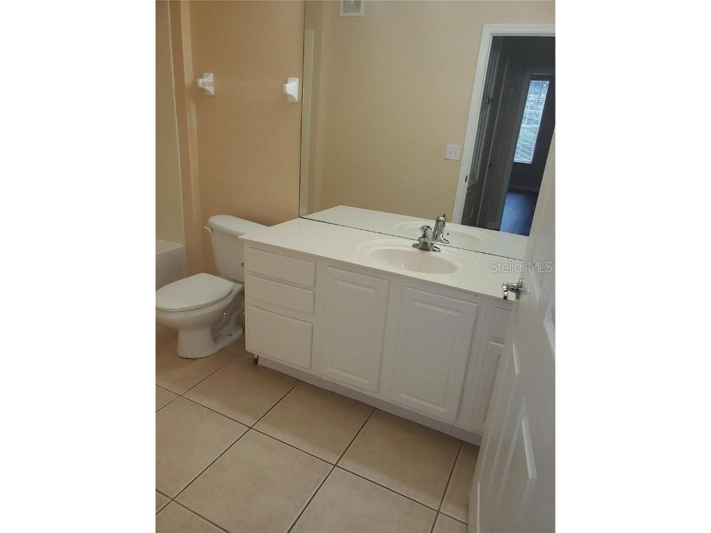 6240 Contessa Drive #102 Orlando FL 32829 O6318436 image6