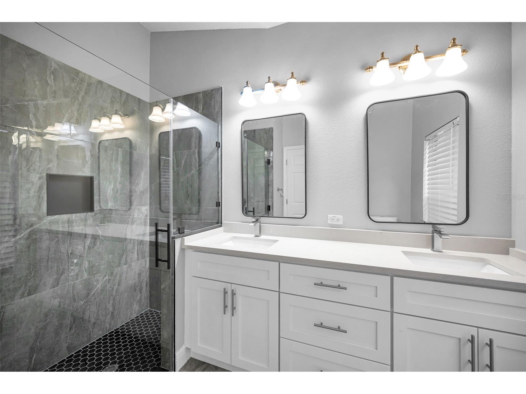 6240 Fairskies Drive New Port Richey FL 34655 W7886169 image33
