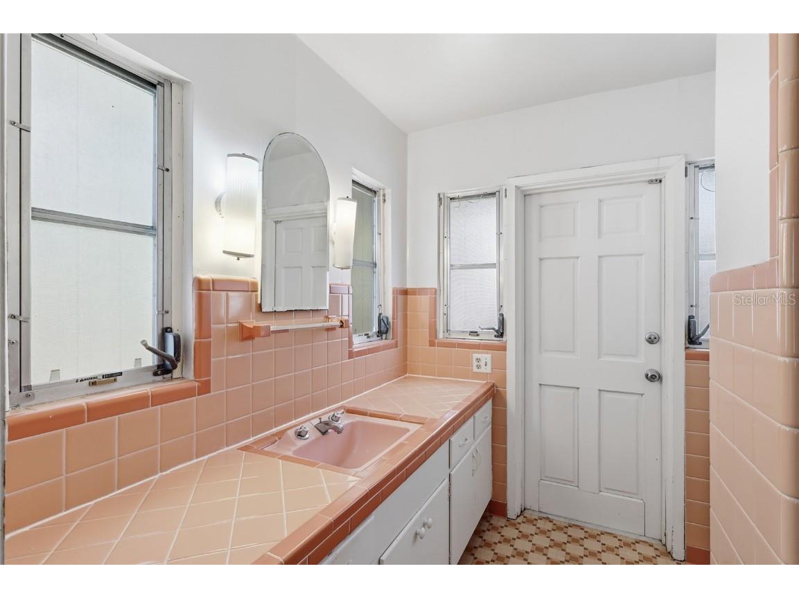 6240 Uplands Boulevard Sarasota FL 34243 - SARASOTA BAY A4670591 image25