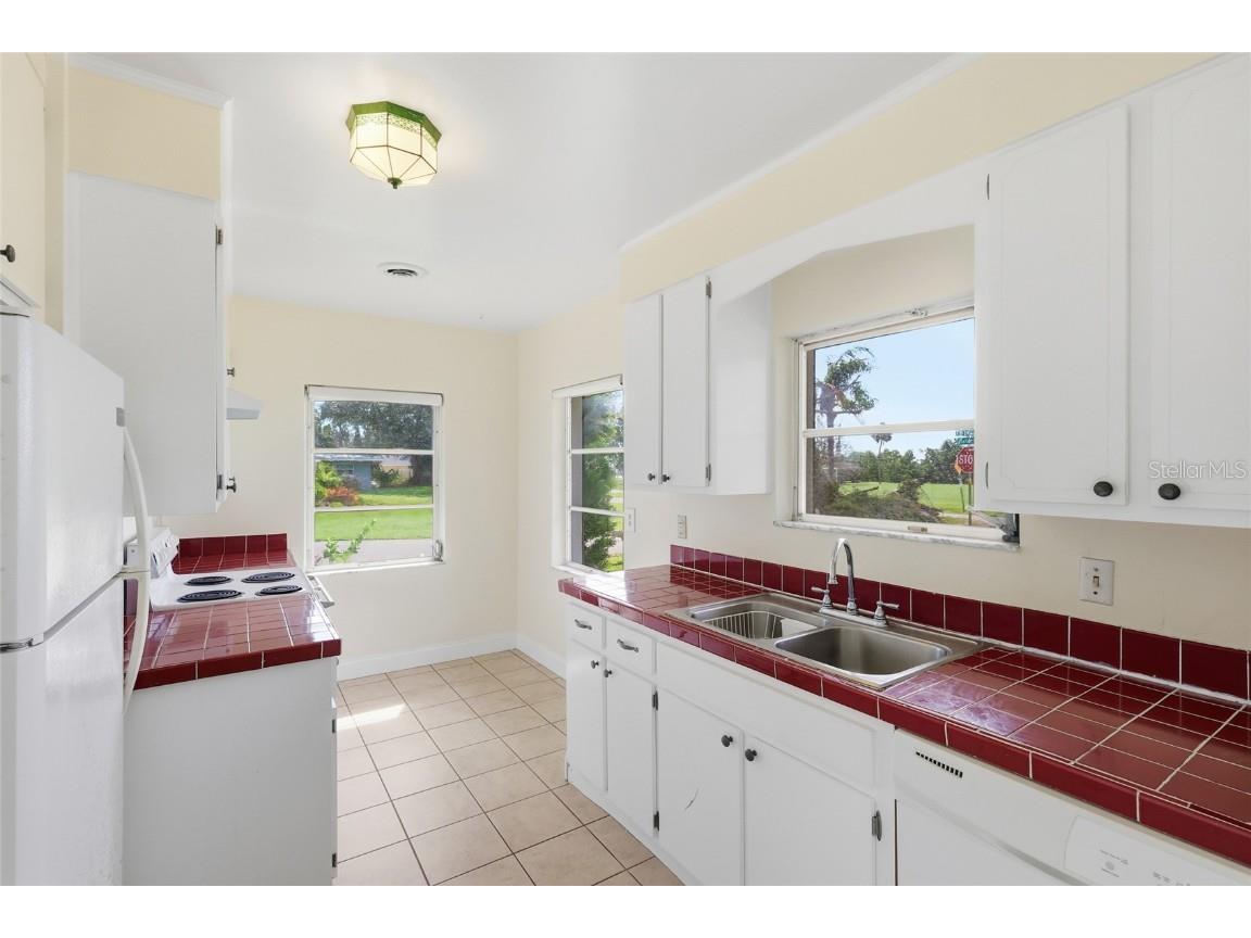 6240 Uplands Boulevard Sarasota FL 34243 - SARASOTA BAY A4670591 image27