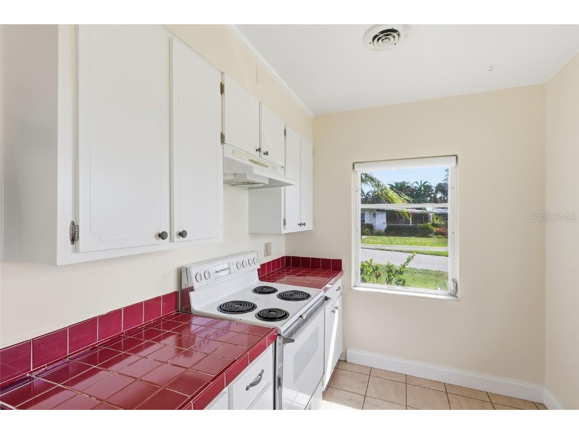 6240 Uplands Boulevard Sarasota FL 34243 - SARASOTA BAY A4670591 image28