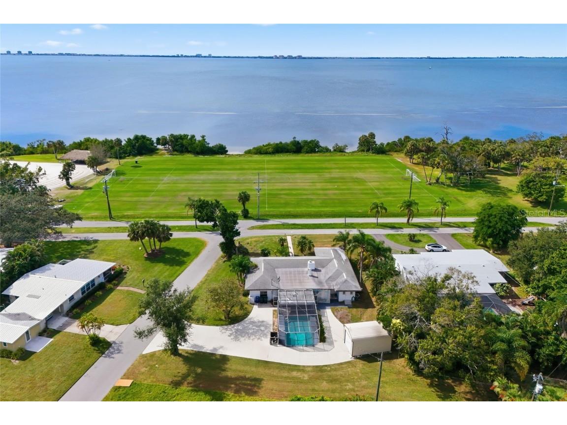 6240 Uplands Boulevard Sarasota FL 34243 - SARASOTA BAY A4670591 image3