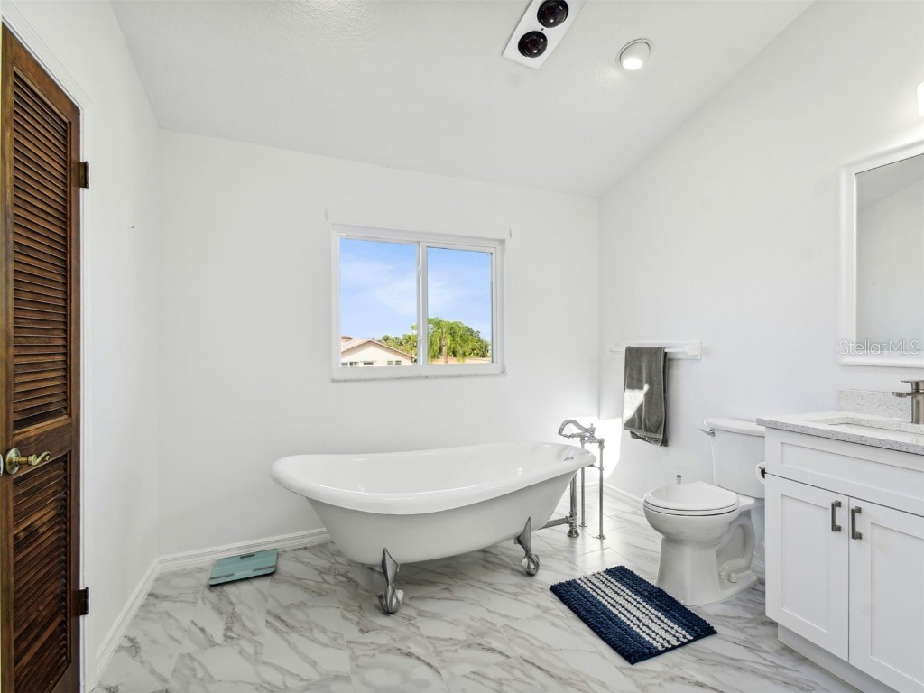 6241 Bayside Drive New Port Richey FL 34652 TB8402964 image40