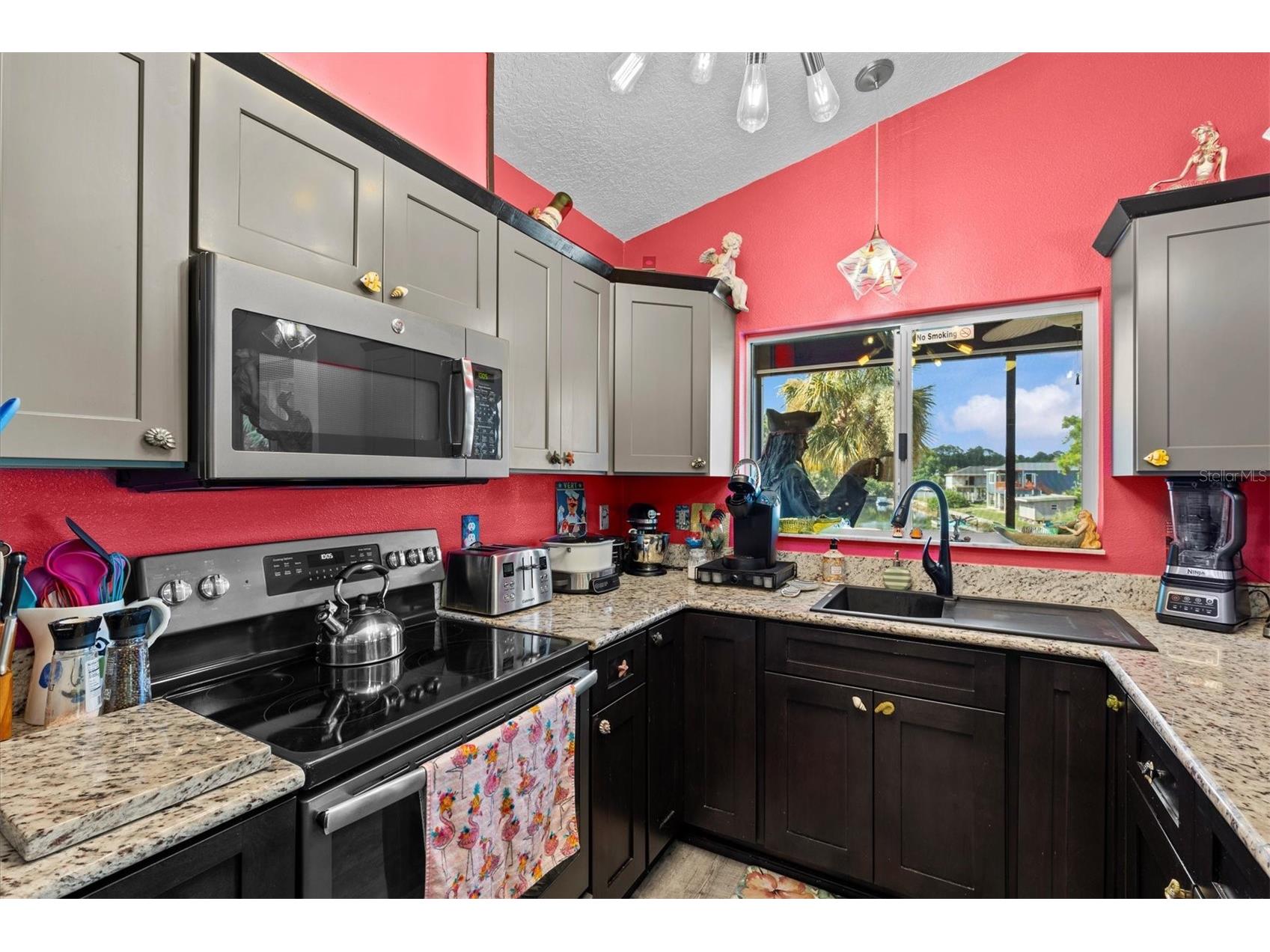 6241 Colony Circle Weeki Wachee FL 34607 - DIRECT GULF ACCESS W7883596 image35