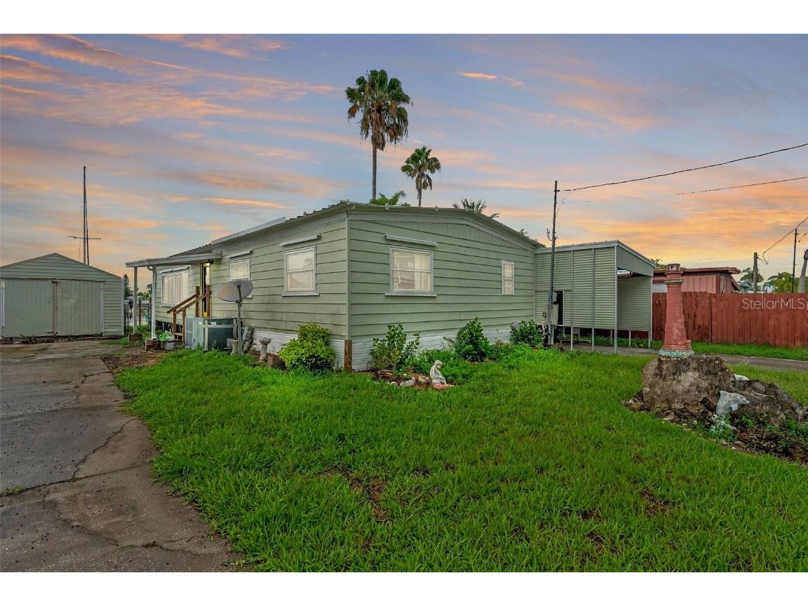 6241 Tower Drive Hudson FL 34667 W7856914 image1