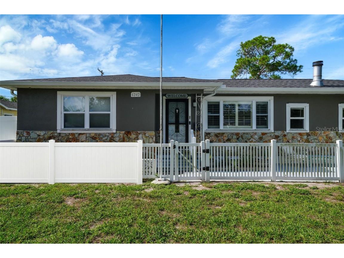 6242 5th Avenue N Saint Petersburg FL 33710 U8209821 image1