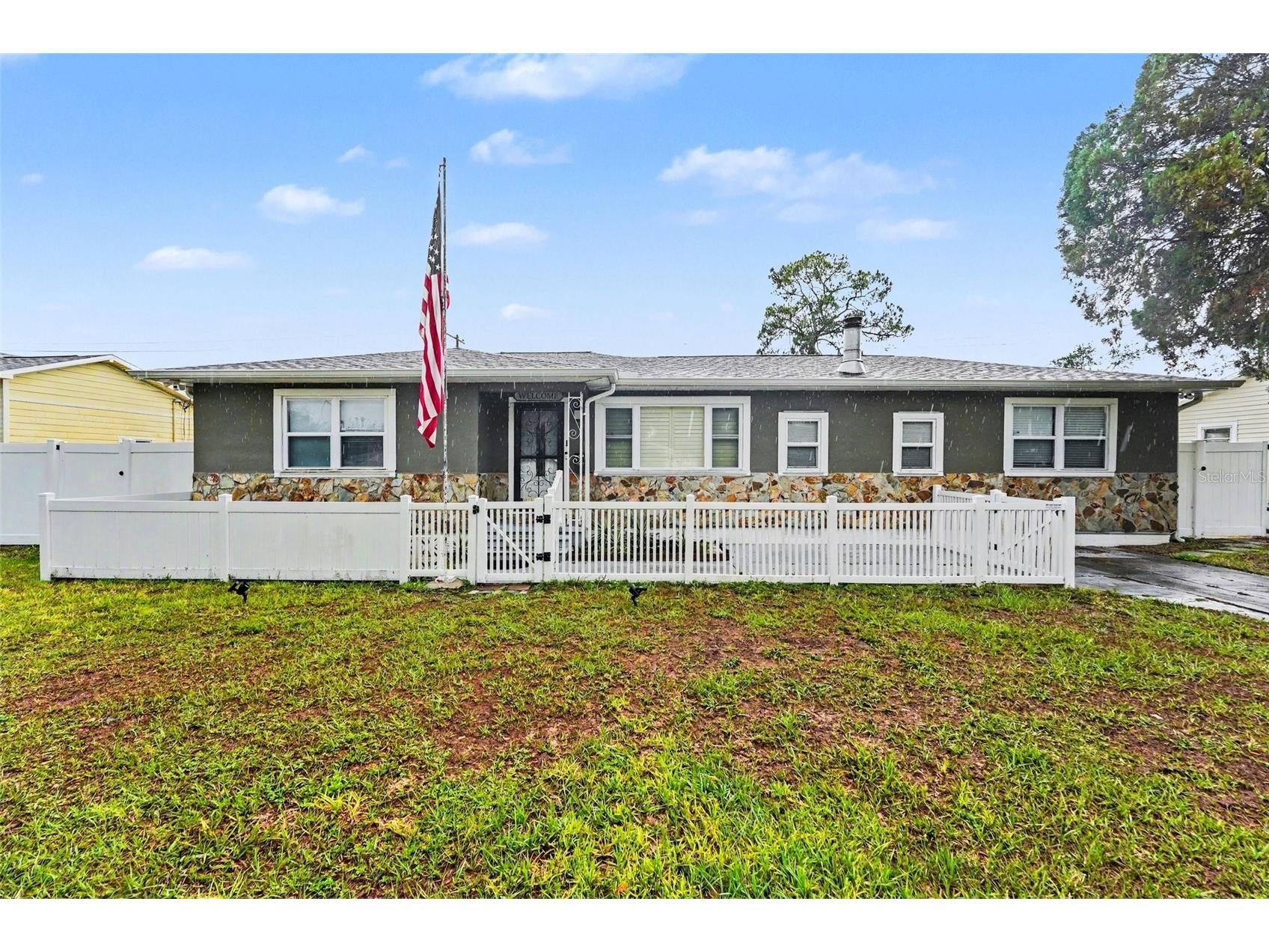 6242 5th Avenue N Saint Petersburg FL 33710 TB8510666 image1