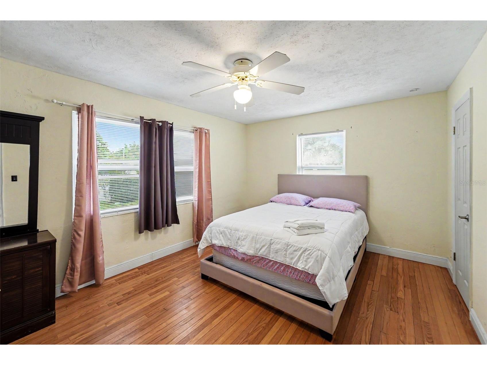 6242 5th Avenue N Saint Petersburg FL 33710 TB8510666 image14