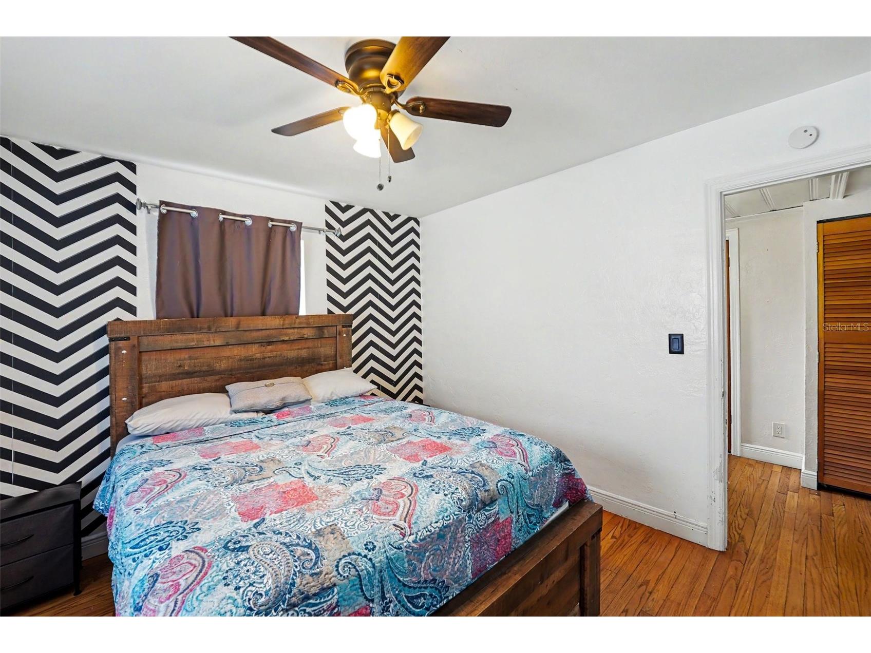 6242 5th Avenue N Saint Petersburg FL 33710 TB8510666 image17