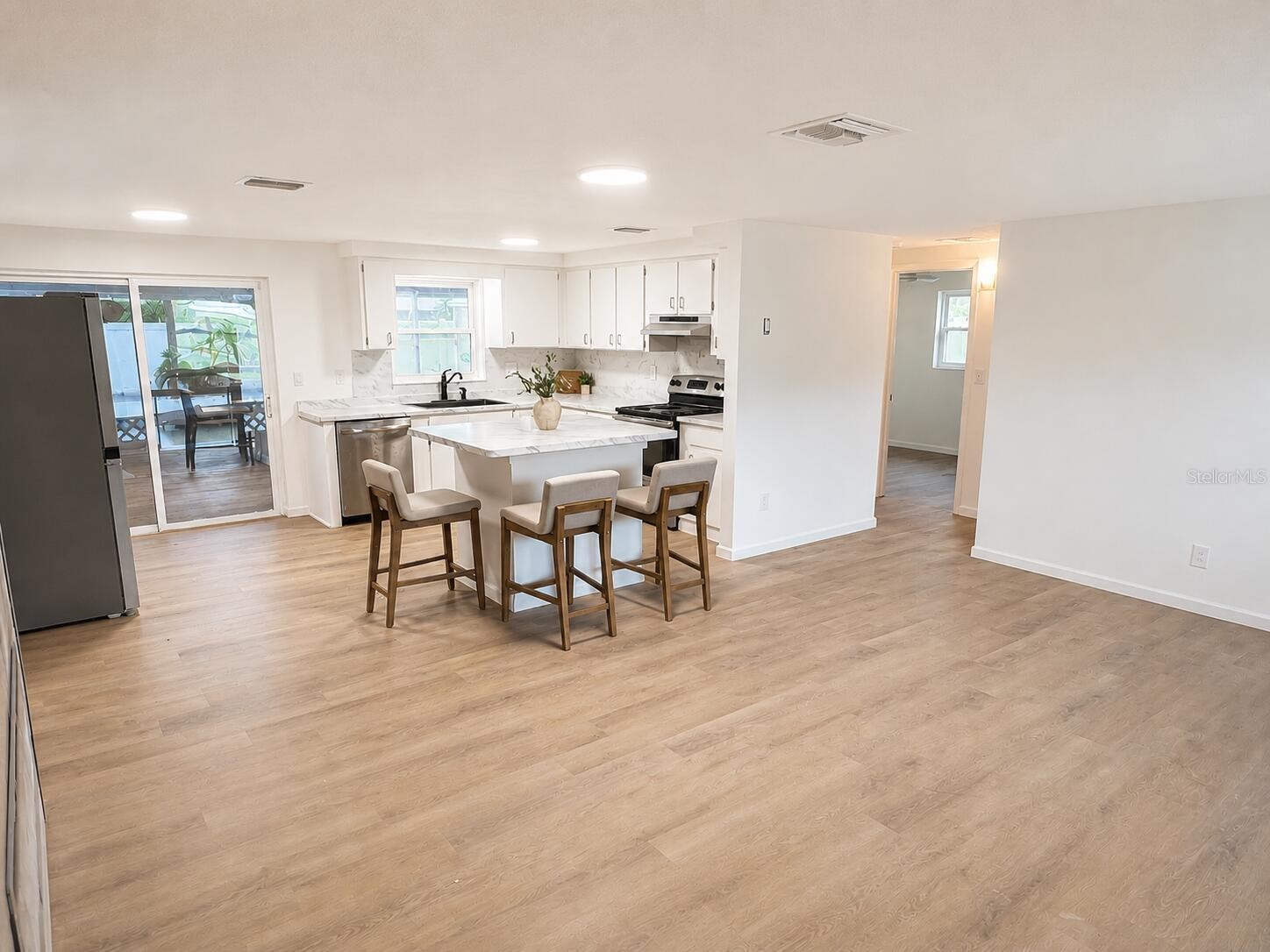 6242 68th Avenue N Pinellas Park FL 33781 O6420249 image4
