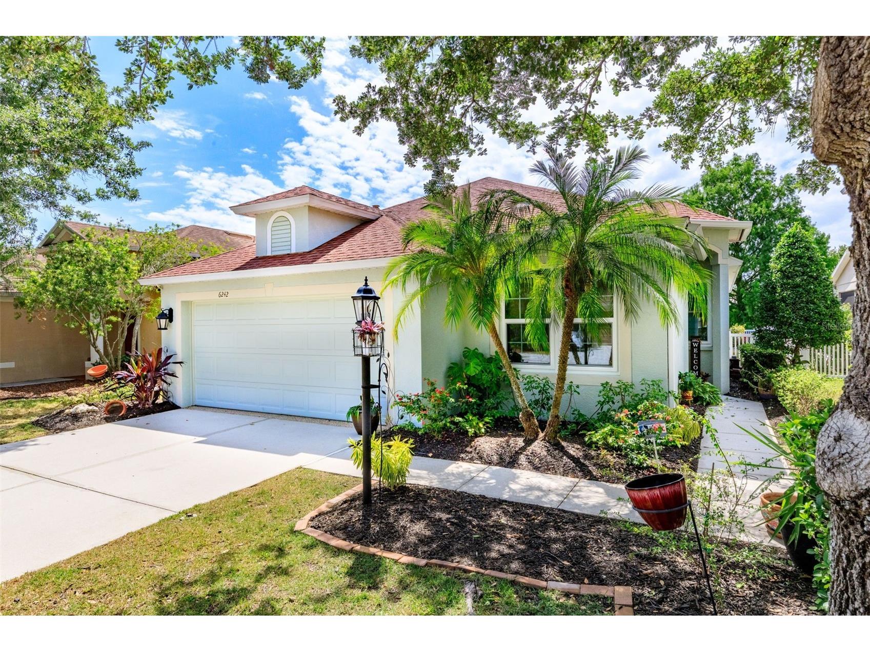 6242 Blue Runner Court Lakewood Ranch FL 34202 A4693036 image2