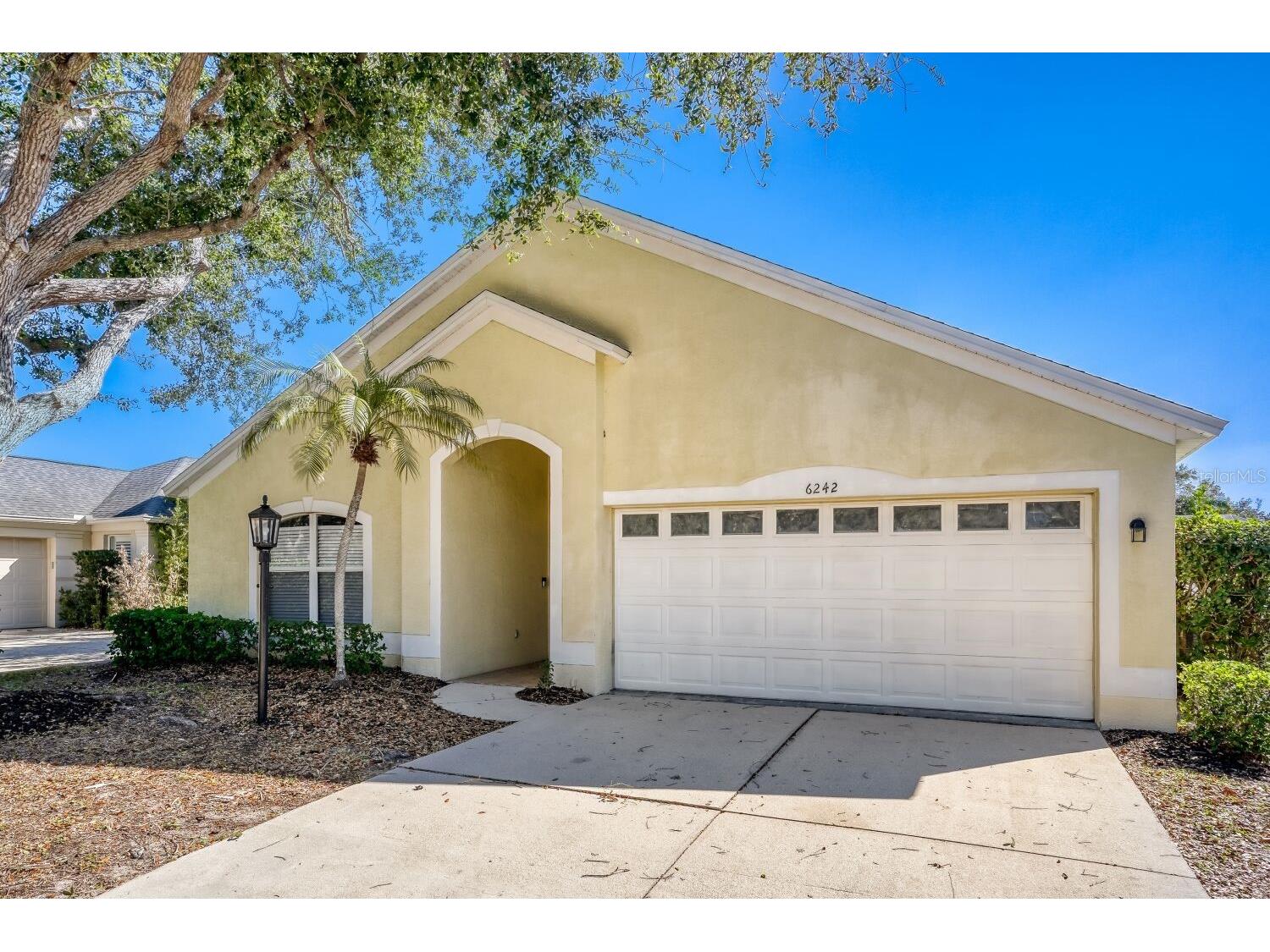 6242 White Clover Circle Lakewood Ranch FL 34202 O6367041 image1