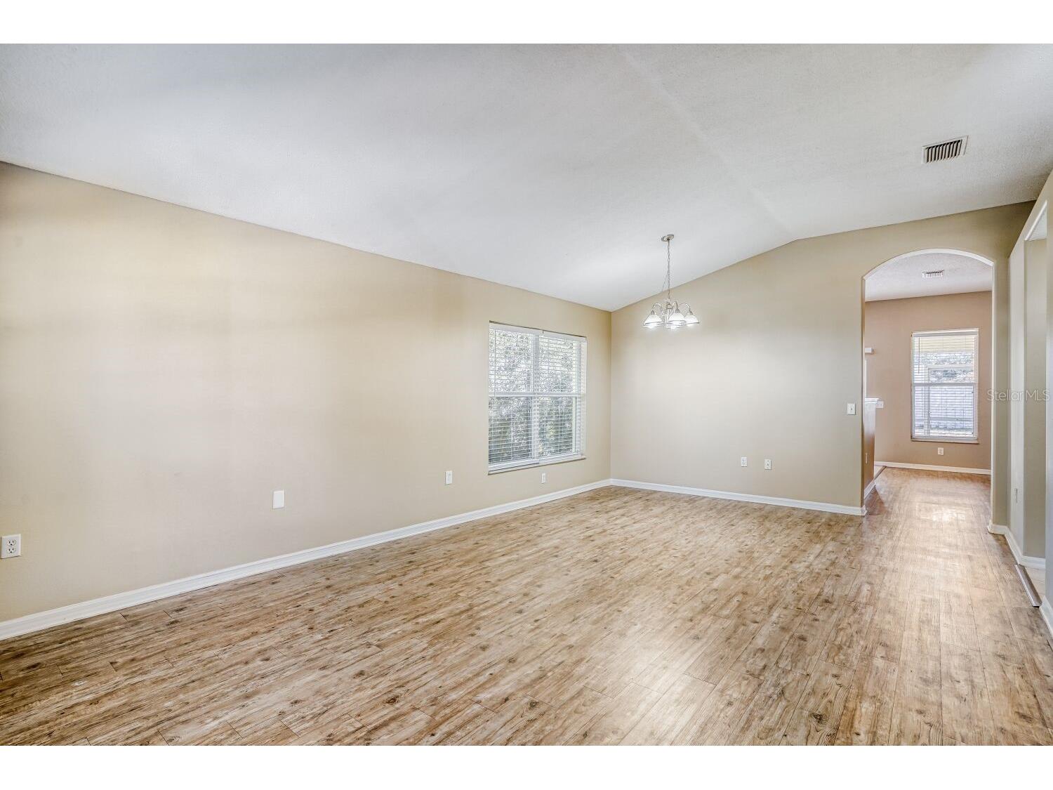 6242 White Clover Circle Lakewood Ranch FL 34202 O6367041 image3