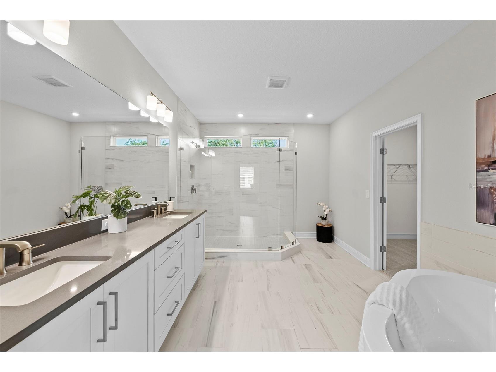 6244 29th Street N Saint Petersburg FL 33702 TB8405792 image22