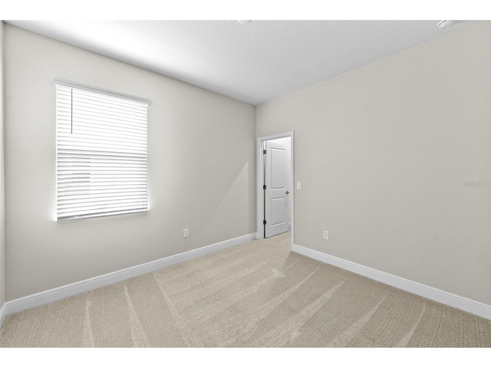 6244 29th Street N Saint Petersburg FL 33702 TB8405792 image27